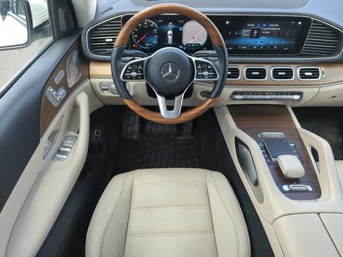 Used 2021 Mercedes-Benz GLS 450 4MATIC image 14
