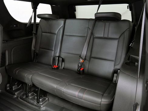 Used 2023 Chevrolet Suburban RST w/ Luxury Package AWD/4WD image 22