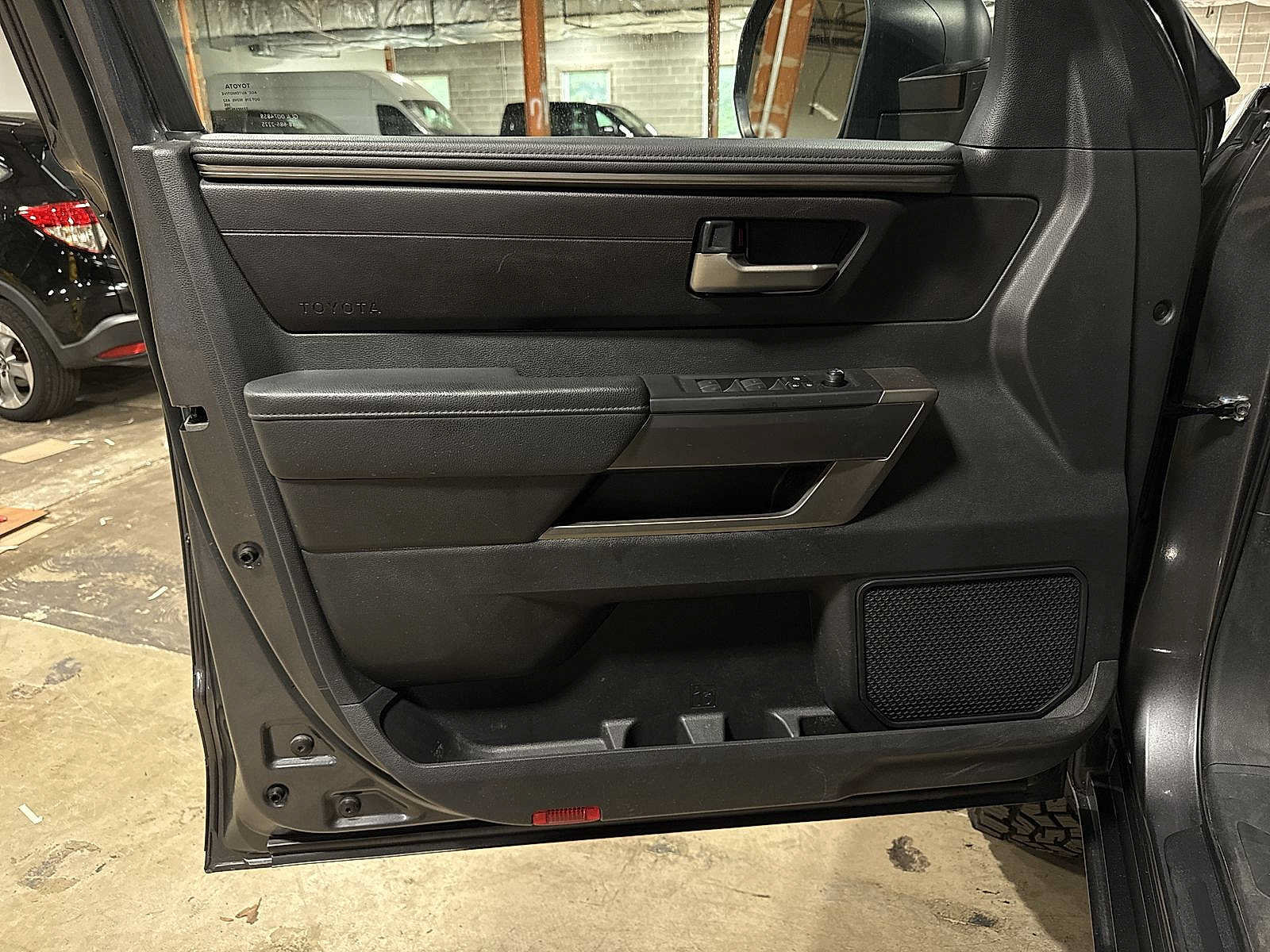 Used 2024 Toyota Tundra SR5 AWD/4WD image 30