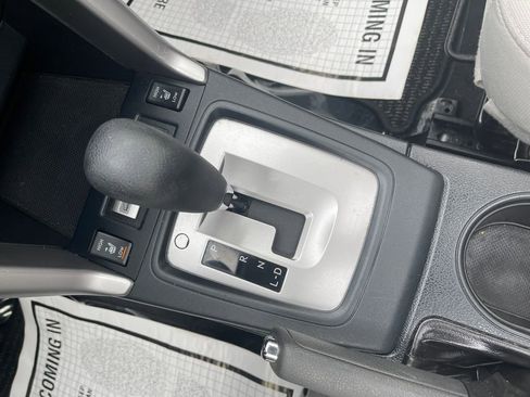 Used 2017 Subaru Forester 2.5i Premium image 25