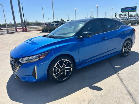 Certified 2024 Nissan Sentra SR w/ SR Premium Package image 3