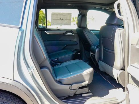 New 2026 GMC Acadia AT4 image 10