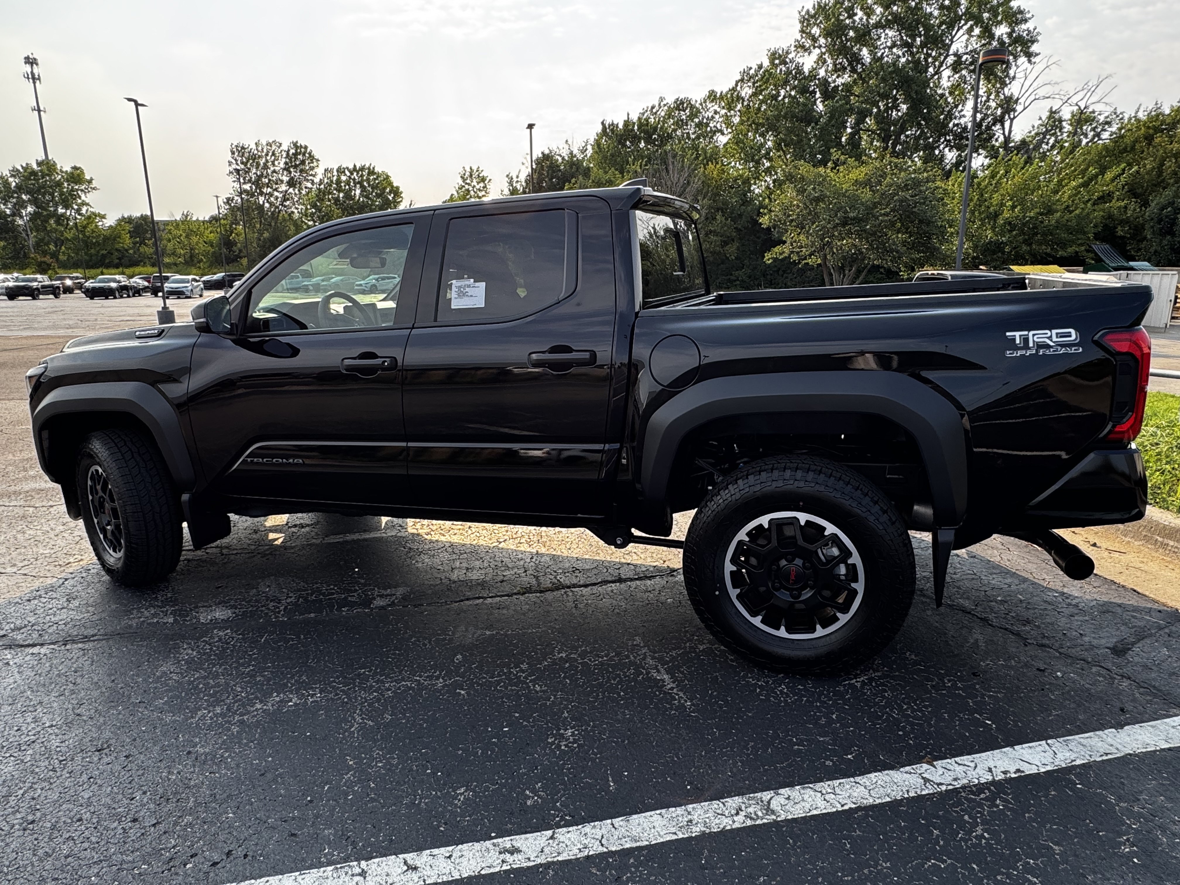 New 2026 Toyota Tacoma TRD Off-Road AWD/4WD image 6