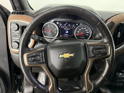 Used 2021 Chevrolet Silverado 2500 High Country w/ Z71 Off-Road Package AWD/4WD image 24