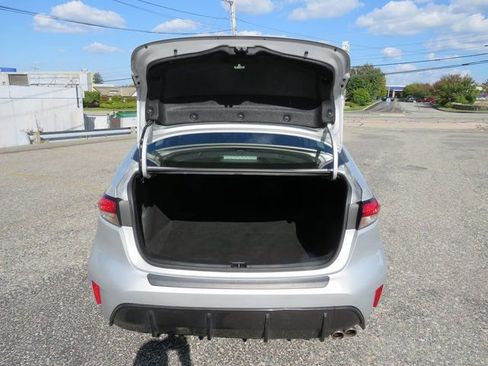 Used 2024 Toyota Corolla SE image 27