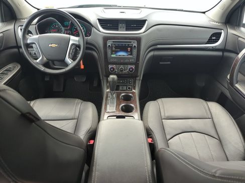 Used 2016 Chevrolet Traverse LTZ FWD image 14