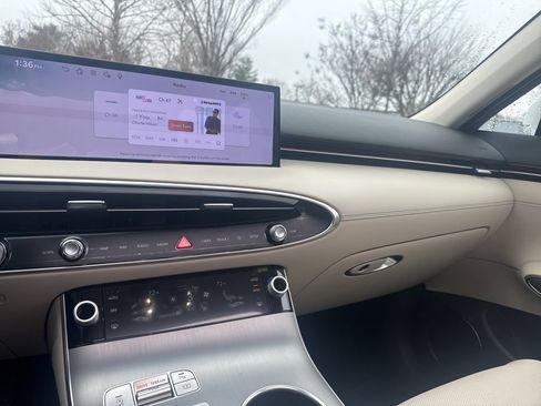 New 2026 Genesis GV70 2.5T Select AWD/4WD image 20