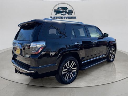 Used 2015 Toyota 4Runner Limited image 8