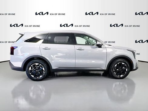 New 2026 Kia Sorento S w/ S Panoramic Sunroof Package image 8