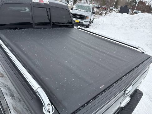 Used 2012 Ford F150 Lariat w/ Lariat Chrome Pkg image 11