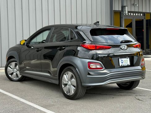 Used 2021 Hyundai Kona Limited FWD image 7