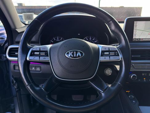 Used 2020 Kia Telluride EX w/ EX Premium Package image 18