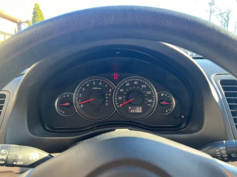 Used 2008 Subaru Outback 2.5i L.L. Bean image 68