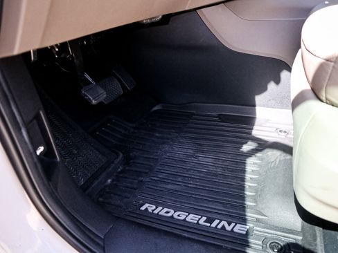 Certified 2023 Honda Ridgeline RTL image 16