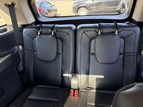 Used 2024 Lincoln Aviator Reserve w/ Elements Package Plus AWD/4WD image 16