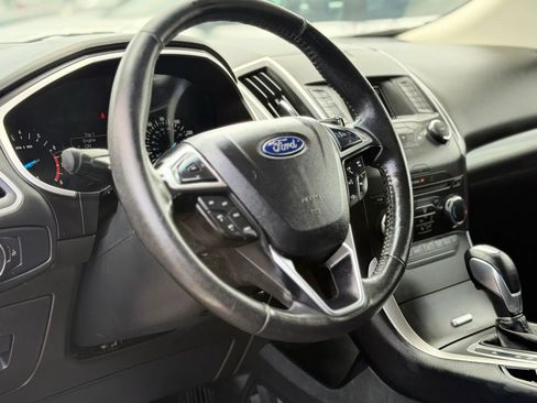 Used 2017 Ford Edge SEL AWD/4WD image 34