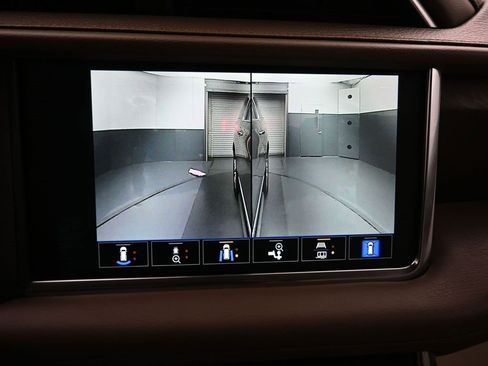 Used 2022 GMC Yukon XL Denali w/ Max Trailering Package image 24