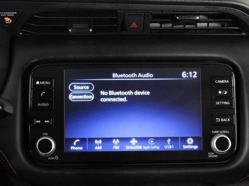 Certified 2024 Nissan Kicks SR FWD image 9
