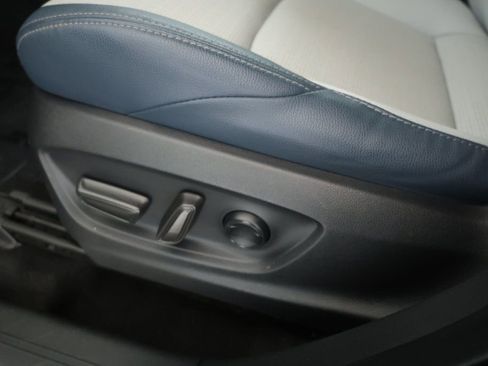 Used 2023 Subaru Solterra Limited AWD image 9