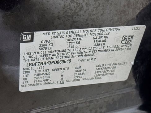 Certified 2023 Buick Envision Essence w/ Sport Touring Package image 30