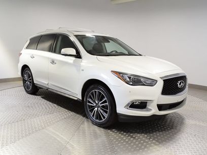 Used 2019 INFINITI QX60 Luxe w/ Essential Package