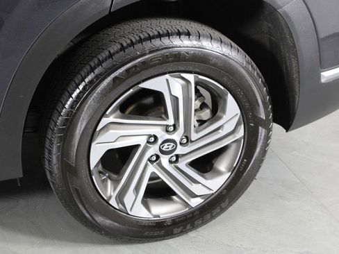 Certified 2022 Hyundai Santa Fe SEL image 12