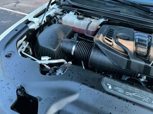 Used 2024 Jeep Wagoneer Series II image 18