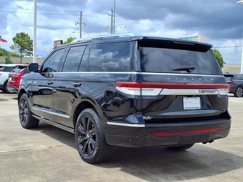 Certified 2022 Lincoln Navigator Reserve AWD/4WD image 20