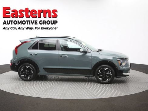 Used 2023 Kia Niro Wind w/ Wind Preserve Package FWD image 44