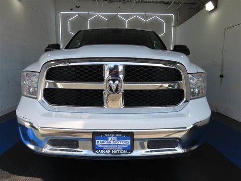 Used 2023 RAM 1500 Classic SLT w/ Trailer & Traction Group AWD/4WD image 2
