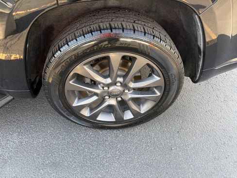 Used 2019 Jeep Grand Cherokee High Altitude AWD/4WD image 6