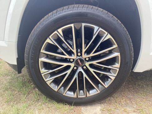 New 2026 GMC Terrain Denali w/ LPO, Floor Liner Package AWD/4WD image 9