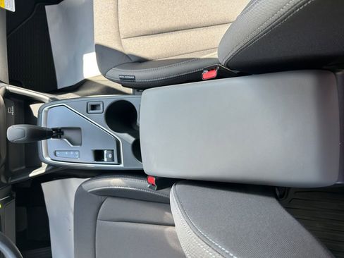 Certified 2025 Subaru Impreza 2.0i image 23