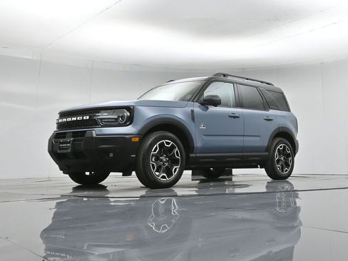 Certified 2025 Ford Bronco Sport Outer Banks w/ Outer Banks Tech Package+ image 51