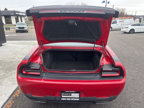 Used 2016 Dodge Challenger R/T Scat Pack image 7