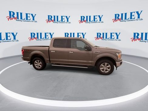 Certified 2019 Ford F150 XLT w/ Equipment Group 302A Luxury AWD/4WD image 10