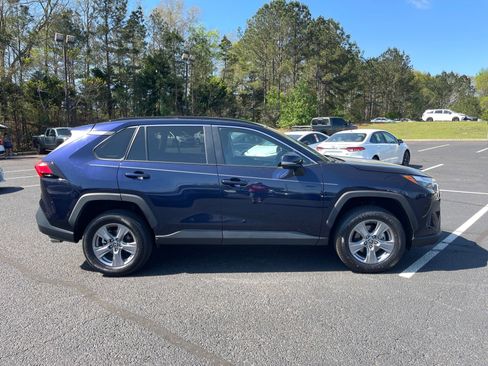 Used 2024 Toyota RAV4 XLE FWD image 22