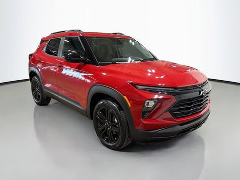 New 2026 Chevrolet TrailBlazer LT w/ Midnight Edition AWD/4WD image 5