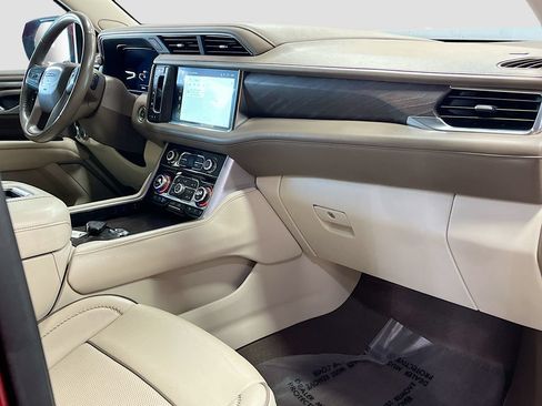 Used 2022 GMC Yukon Denali AWD/4WD image 33