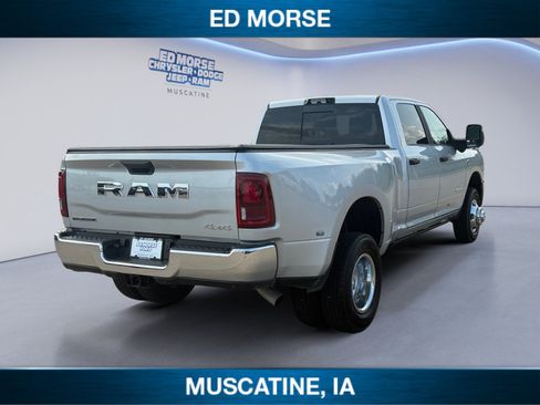 Used 2026 RAM 3500 Big Horn AWD/4WD image 5