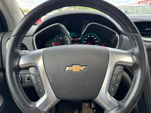 Used 2015 Chevrolet Traverse LT AWD/4WD image 17