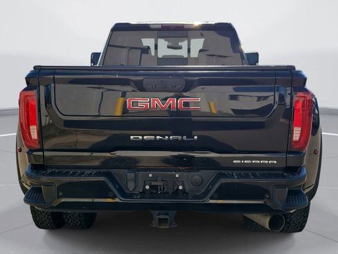 Used 2022 GMC Sierra 3500 Denali image 6