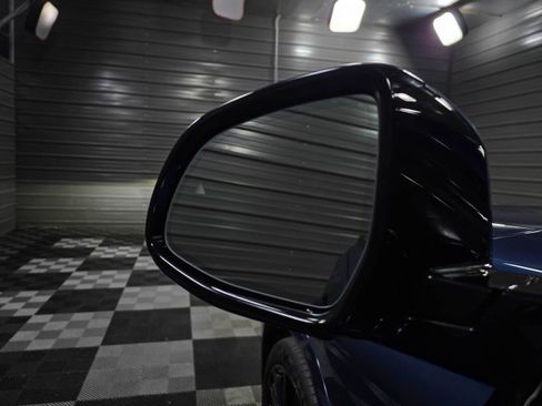 Used 2023 BMW X6 xDrive40i w/ Executive Package image 39