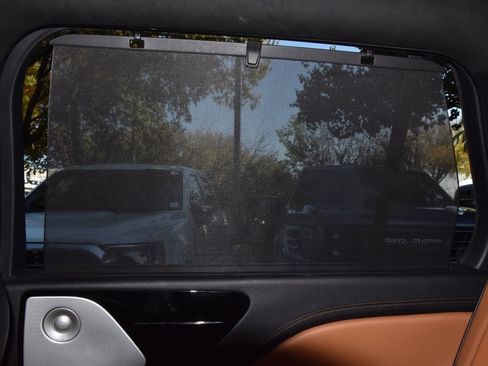 Certified 2022 Lincoln Aviator Black Label w/ Class IV Trailer Tow Package image 19