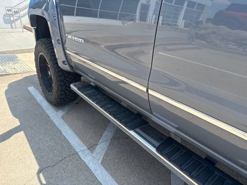 Used 2015 GMC Sierra 1500 SLT w/ SLT Crew Cab Value Package AWD/4WD image 11