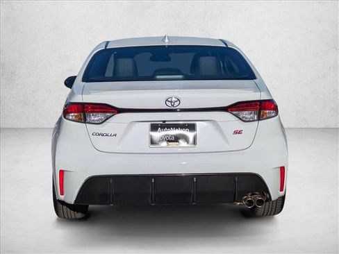 Certified 2025 Toyota Corolla SE image 8