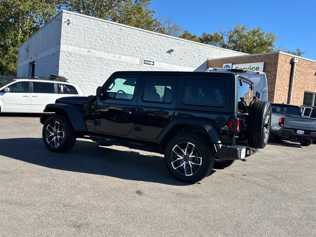 Used 2025 Jeep Wrangler Unlimited Sport S 4xe w/ Convenience Group AWD/4WD image 23