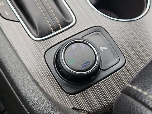 Used 2019 GMC Acadia SLT AWD/4WD image 24
