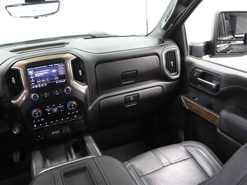 Used 2020 Chevrolet Silverado 3500 High Country w/ Z71 Off-Road Package image 22