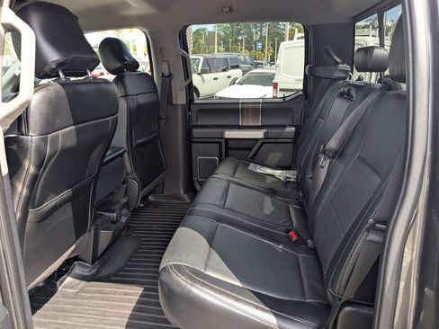 Used 2016 Ford F150 Lariat image 13